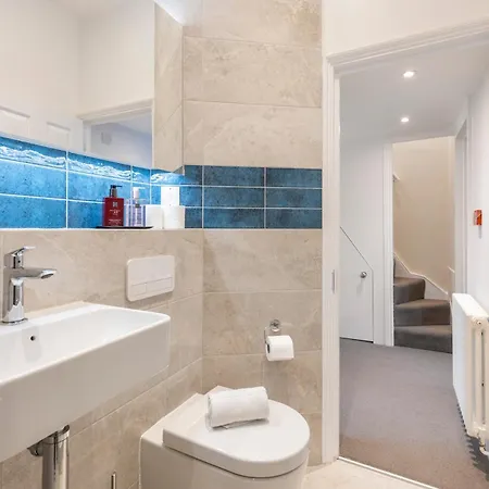 Guest Favorite Private Home With King Sized Bed And Garden Newly Renovated London Exterior photo